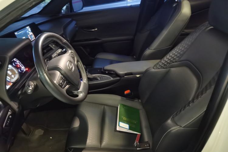 Used Lexus UX 2020 260h Explore & Adventure Edition