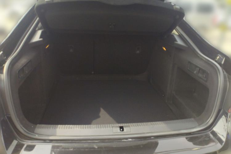 Used Skoda Superb 2018 TSI330 DSG Comfort Edition China V Standard Trunk