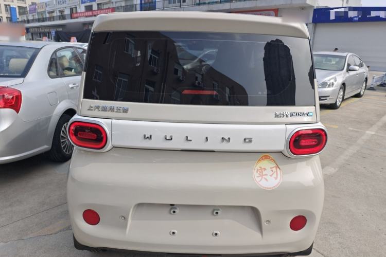 Used Wuling Hongguang MINIEV 2024 3rd Generation 215km Youth Edition Rear
