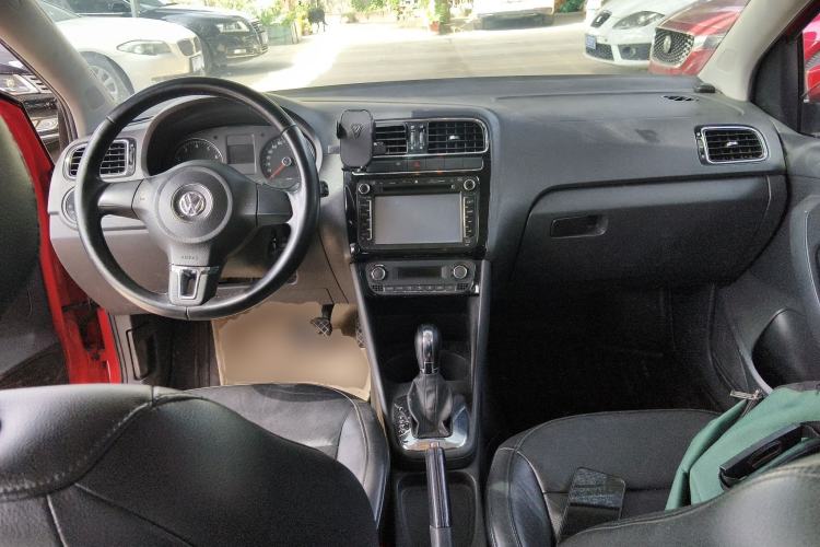 Used Volkswagen Polo 2011 1.6L Automatic ZhiKu Edition
