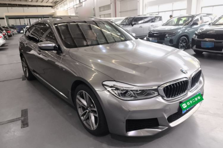 Used BMW 6 Series GT 2018 630i M Sport Package Front Right 45 Deg