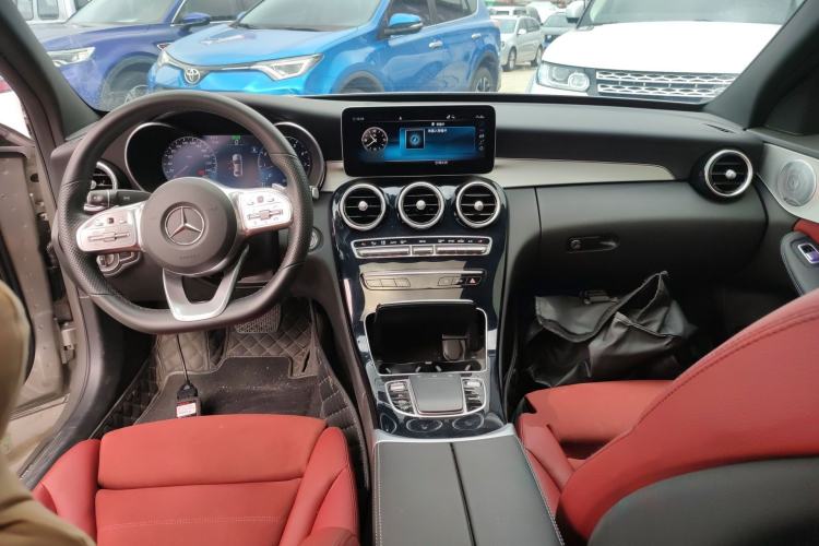 Used Mercedes-Benz C-Class 2021 C 260 Star Edition Center Console