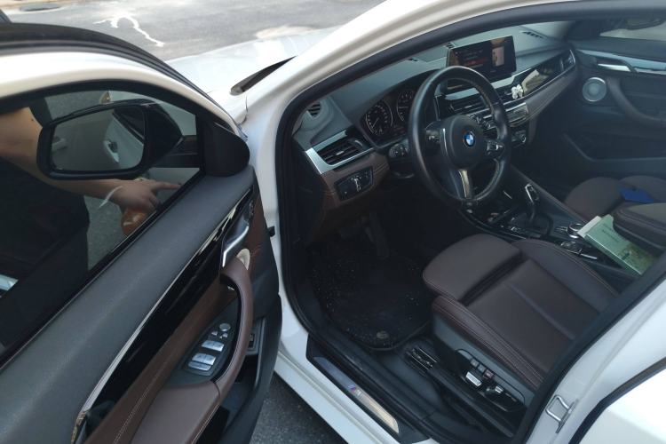 Used BMW X2 2023 sDrive25i M Sport Night Edition Driver Seat