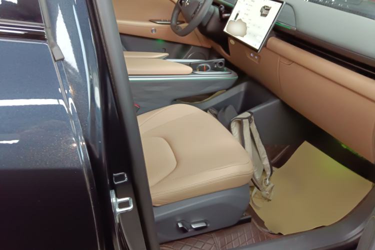 Used ARCFOX Alpha T5 2025 520 MAX
