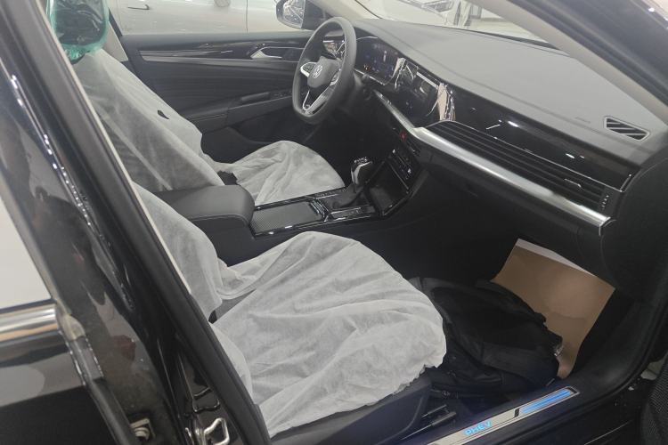 Used Volkswagen Passat New Energy 2025 430 PHEV Hybrid Business Edition
