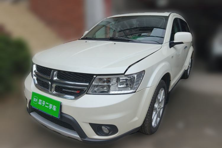 Used Dodge Journey 2013 2.4L Two-Wheel Drive Luxury Version
