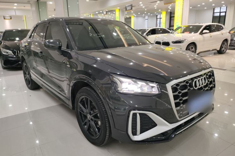 Used Audi Q2L 2022 35 TFSI Progressive Dynamic Edition Front Right 45 Deg