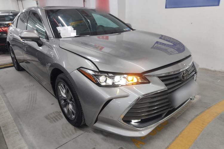 Used Toyota Avalon 2019 2.0L Luxury Edition China VI Standard
