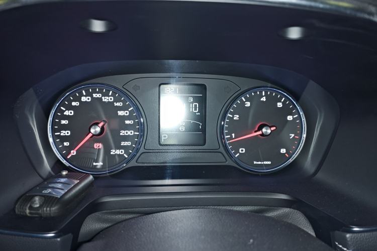 Used Roewe RX5 2018 20T Two-Wheel Drive Automatic Flagship Edition