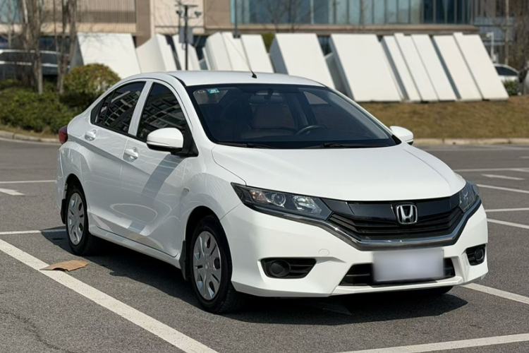 Used Honda Greiz 2016 1.5L CVT Classic Edition
