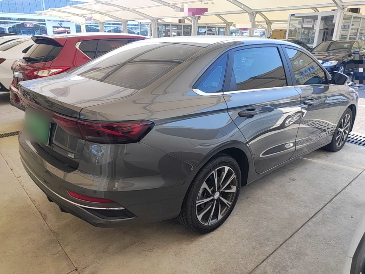 Geely Auto Emgrand 2025 4th Generation 1.5L CVT Luxury Version — снимка 6