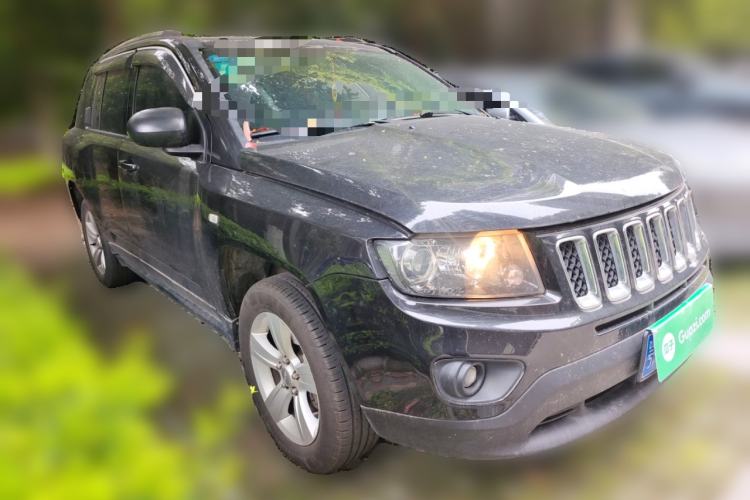 Used Jeep Compass 2014 2.0L two-wheel drive sport version
