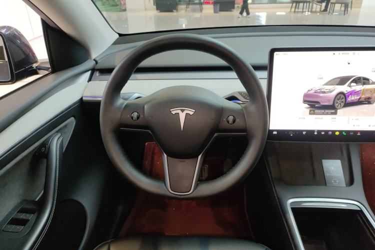 Used Tesla Model Y 2024 Rear-Wheel-Drive Version Steering Wheel