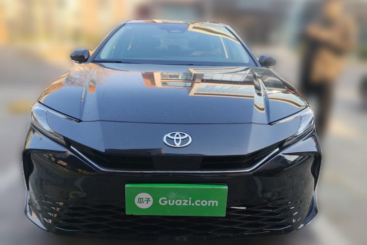 Used Toyota Camry 2024 Dual-Motor 2.0 HGVP Luxury Edition
