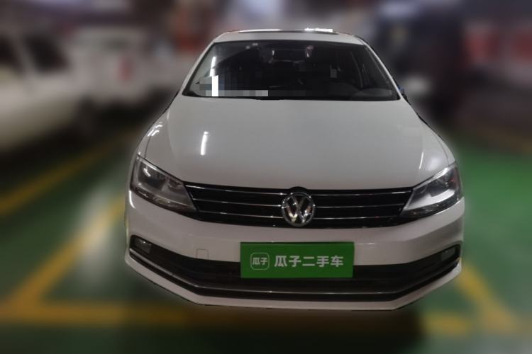 Used Volkswagen Sagitar 2017 230TSI Automatic Comfort Version Front