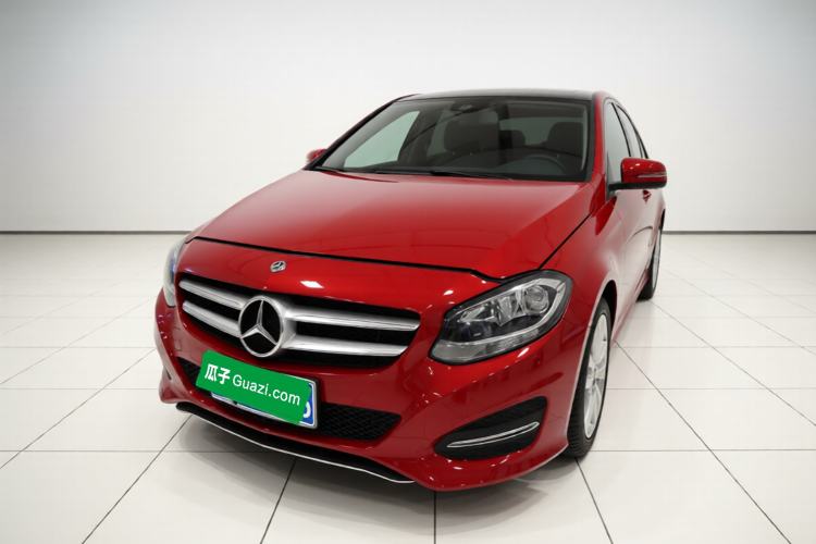 Mercedes-Benz B-Class 2018 B 200 Sport Edition usado