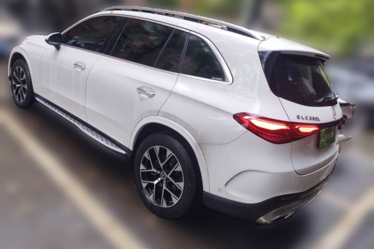 Used Mercedes-Benz GLC 2023 GLC 260 L 4MATIC Dynamic Edition 5-seater