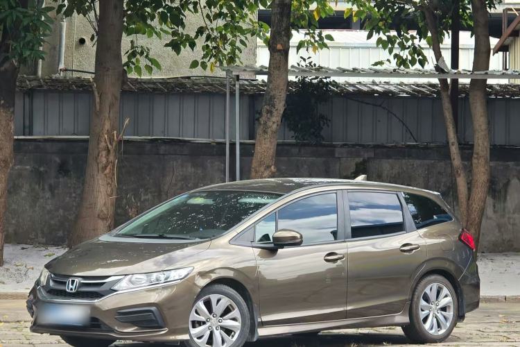 Used Honda Jade 2017 1.8L Automatic Classic Edition 5 seats Guazi used car, China used car export, Used car for sale, Used  cars, Cheapest cars for sale