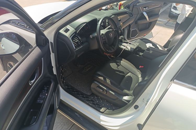 Used Honda Avancier 2017 240TURBO Two-Wheel Drive Premium Edition
