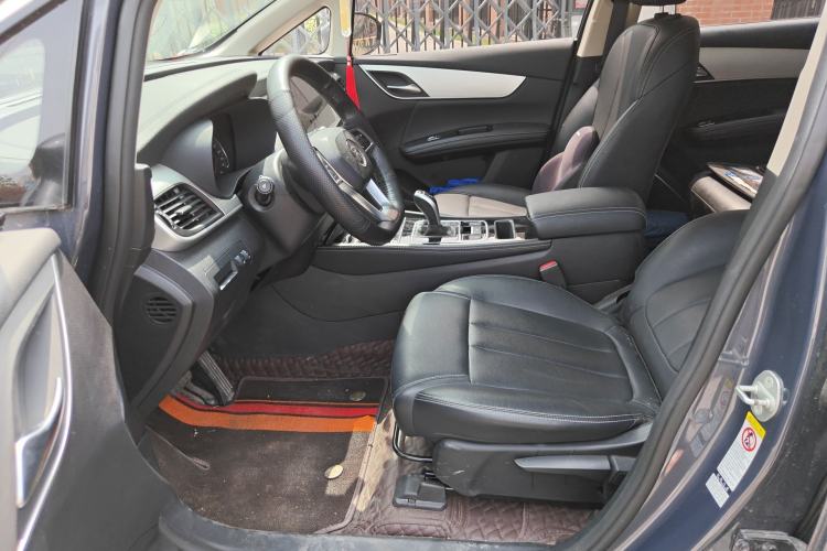 Used BYD Song MAX 2021 Upgraded Model 1.5T Automatic Luxury 7-Seater Left Front Seat