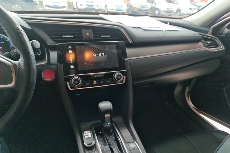 Used Honda Civic 2016 220TURBO CVT Luxury Edition
