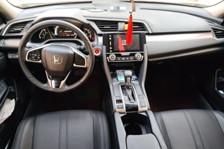 Used Honda Civic 2016 220TURBO CVT Luxury Edition
