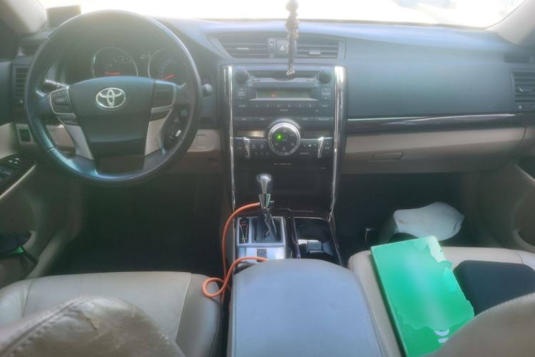 Used Toyota Reiz 2010 2.5V Fengdu Elite Edition Center Console