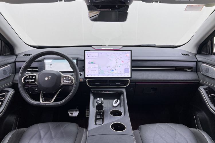 Used JETOUR Shanhai L9 2024 1.5TD 2DHT Max 7-Seater
