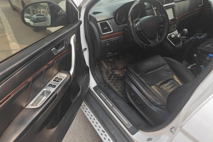 Used Haval H6 2014 Sport Version 1.5T Manual Two-Wheel Drive Elite Edition
