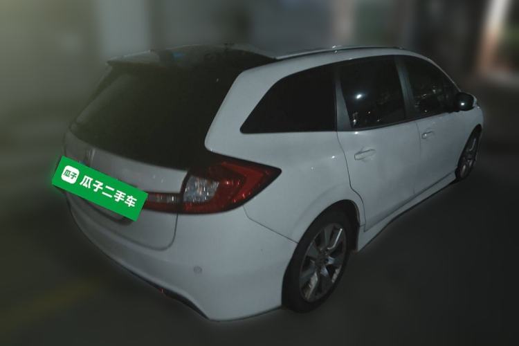 Used Honda Jade 2013 1.8L automatic Comfort version 5 seats
