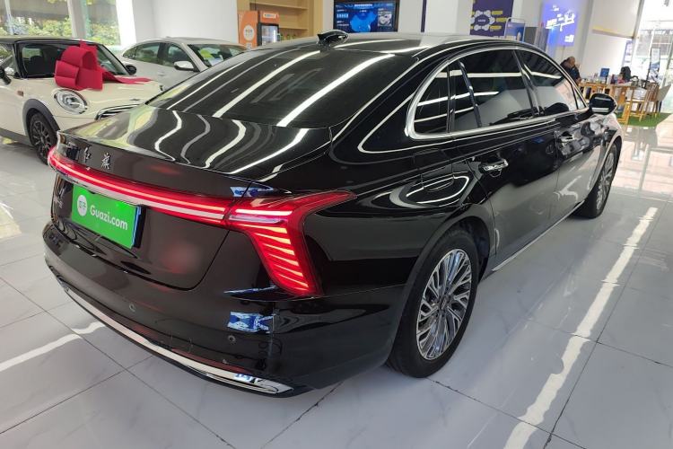 Used Hongqi H5 2023 2.0T Automatic Smart Connect Flagship Edition Rear Right 45 Deg