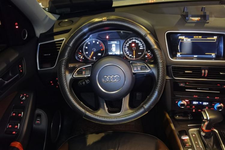 Used Audi Q5 2017 40 TFSI Comfort Model