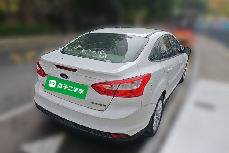 Used Ford Focus 2012 Sedan 1.6L Automatic Comfort Model
