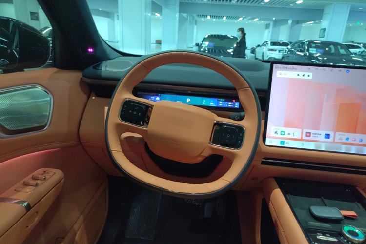 Used Lynk & Co 900 2025 2.0T Ultra Steering Wheel