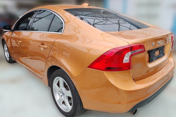 Used Volvo S60 2013 T5 Comfort Edition