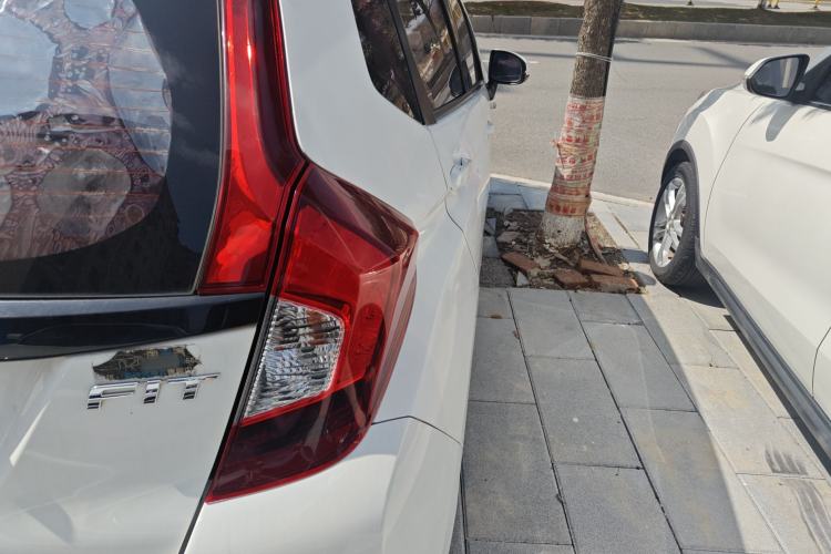 Used Honda Fit 2018 1.5L CVT Comfort Version
