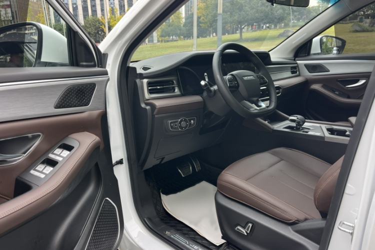 Used JETOUR X90 PLUS 2024 1.6TD DCT Z-Enjoy Edition 7-Seater