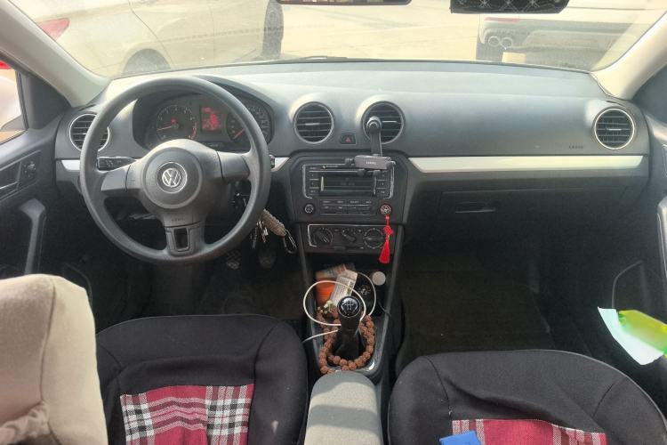 Used Volkswagen Jetta 2013 1.6L Manual Comfort Model