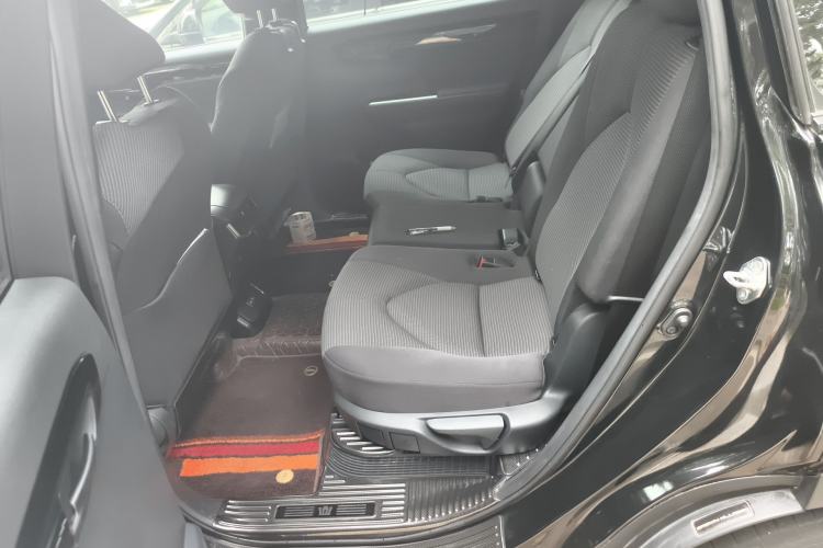 Used Toyota Crown Kluger 2021 2.5L HEV Two-Wheel Drive Elite Edition Left Rear Seat