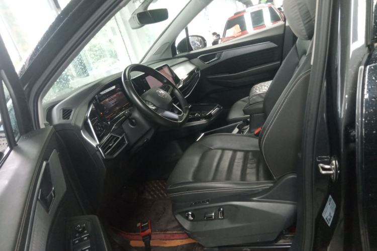 Used Volkswagen Talagon 2021 330TSI Two-Wheel-Drive Luxury Edition – Scenic Version Left Front Seat