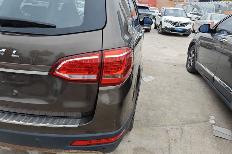 Used Haval H6 2015 Sport Edition 1.5T Automatic Two-Wheel Drive Luxury Model
