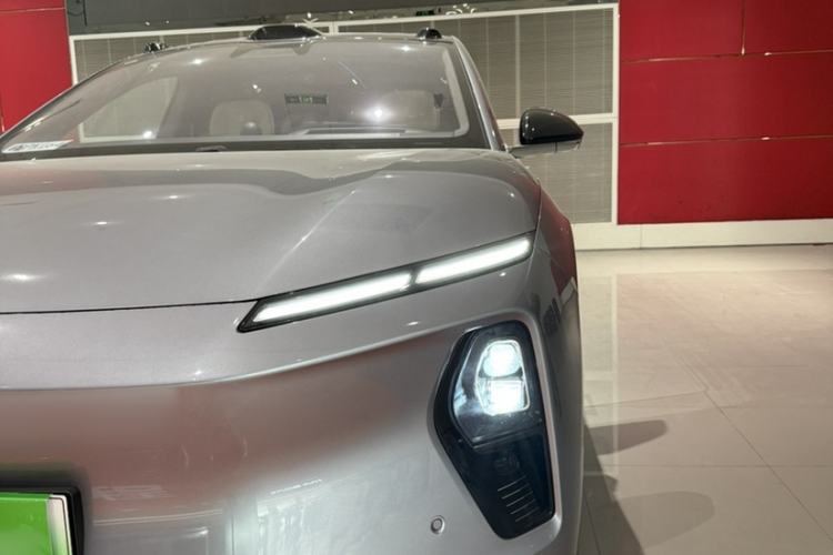 Used Nio ET9 2025 100kWh Signature Edition

