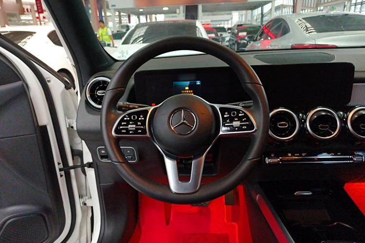 Used Mercedes-Benz GLB 2023 GLB 200 Fashion Model
