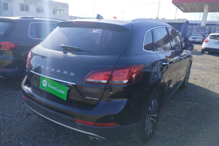 Used BORGWARD BX7 2016 28T Two-Wheel Drive Luxury Version 5 Seats
