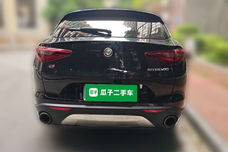 Used Alfa Romeo Stelvio 2017 2.0T 200HP Luxury Edition Rear