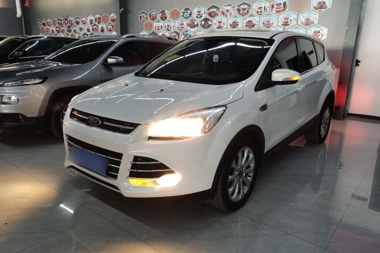 Used Ford Kuga 2013 1.6L GTDi Two-Wheel-Drive Trend Model