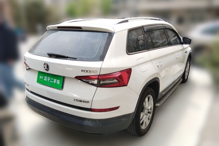 Used Skoda Kodiaq 2017 TSI330 5-Seat Two-Wheel Drive Luxury Edition Rear Right 45 Deg