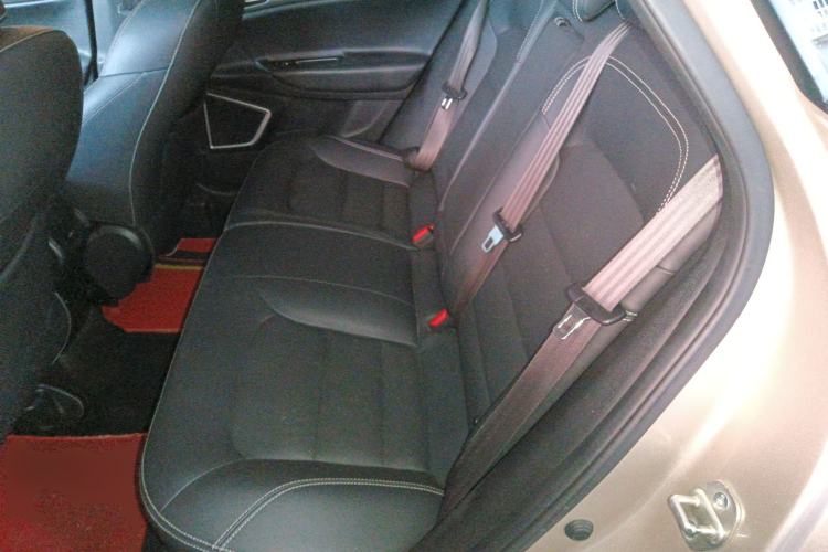 Used Geely Auto Emgrand GS 2016 Elegant Edition 1.8L Automatic LingShang Model Left Rear Seat