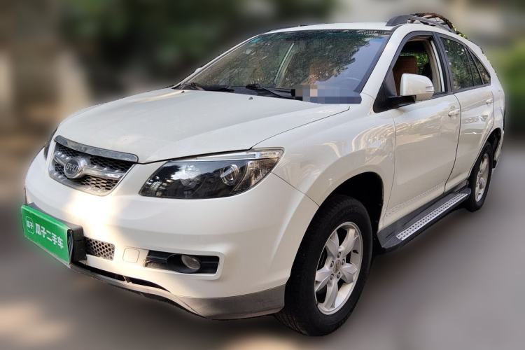 Used BYD S6 2014 2.0L Manual Luxury 5-Seater Guazi used car, China used car export, Used car for sale, Used  cars, Cheapest cars for sale