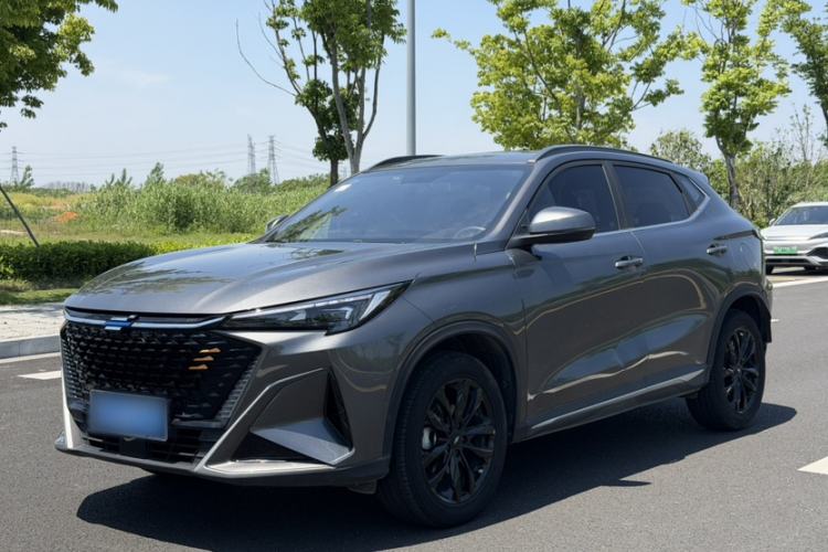 Used CHANGAN OSHAN X5 PLUS 2023 1.5T DCT Pioneer Edition Dynamic Version